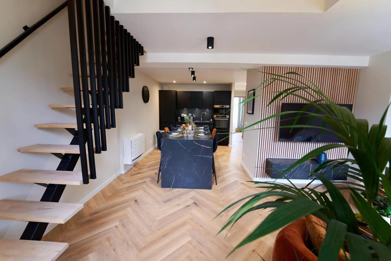 Le Filet Suspendu-Experience-Wifi-Clim Apartment Toulon 0*,  France