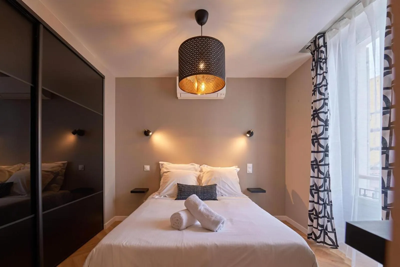 Le Filet Suspendu-Experience-Wifi-Clim Apartment Toulon