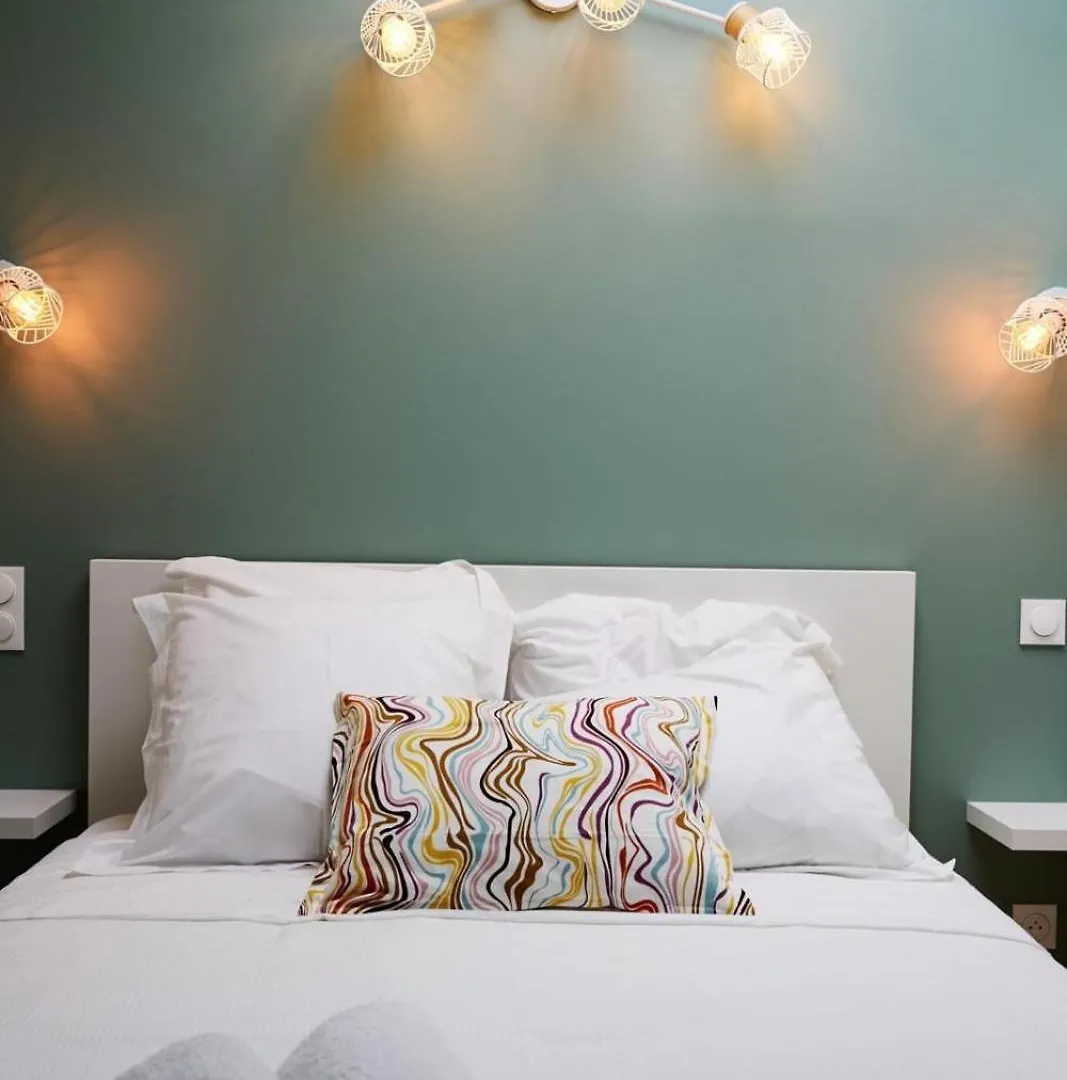 Le Filet Suspendu-Experience-Wifi-Clim Apartment Toulon 0*,